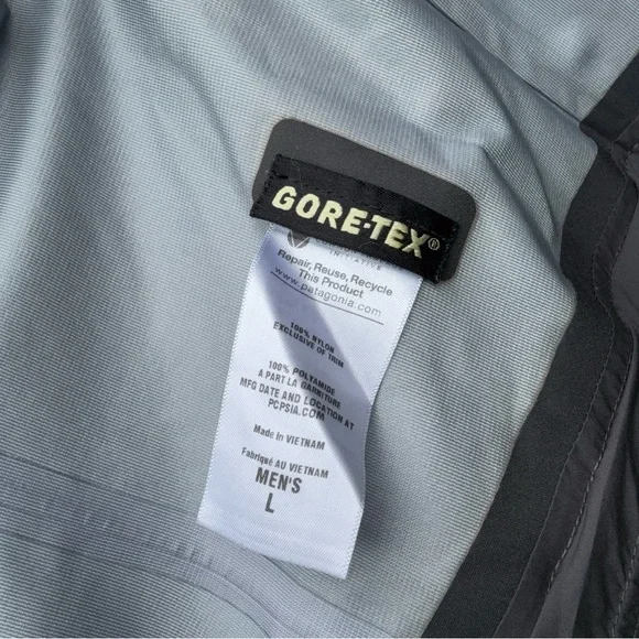 Patagonia Calcite Rain Jacket Goretex Waterproof Men’s Large - Picture 11 of 11